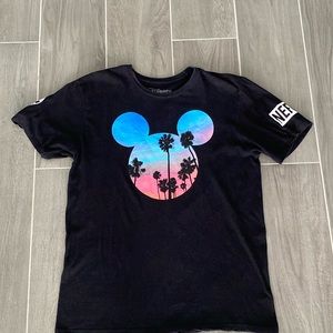 💥Limited Edition Disney Collection by Neff- Sz Large